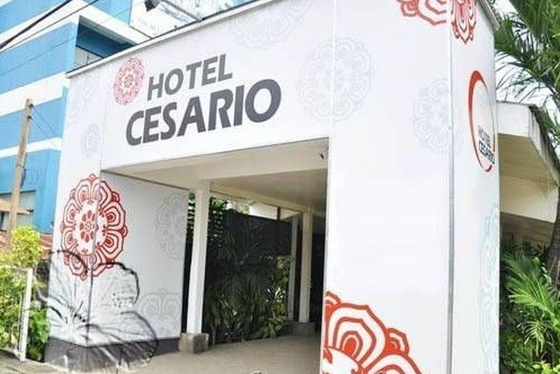 Hotel Cesario Мактан Екстер'єр фото